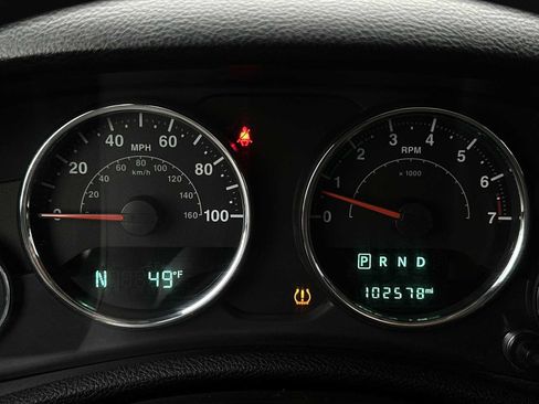 Used 2018 Jeep Wrangler Sport image 10