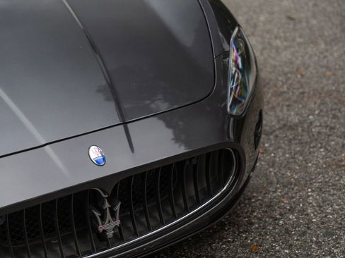 Used 2009 Maserati GranTurismo S RWD image 25
