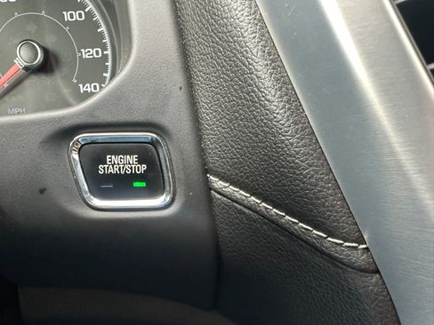 Used 2017 GMC Acadia SLE w/ LPO, Floor Liner Package image 15