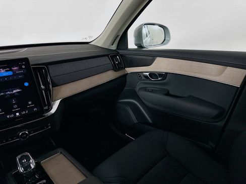 Used 2026 Volvo XC90 B6 Plus AWD/4WD image 23