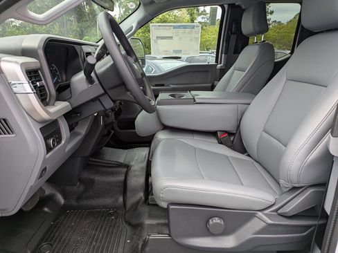 New 2026 Ford F350 XL w/ XL Chrome Package AWD/4WD image 19