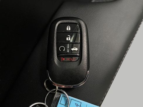 Used 2025 Honda Accord Sport image 31