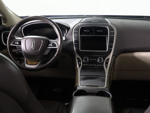 Used 2020 Lincoln Nautilus Reserve AWD/4WD image 35
