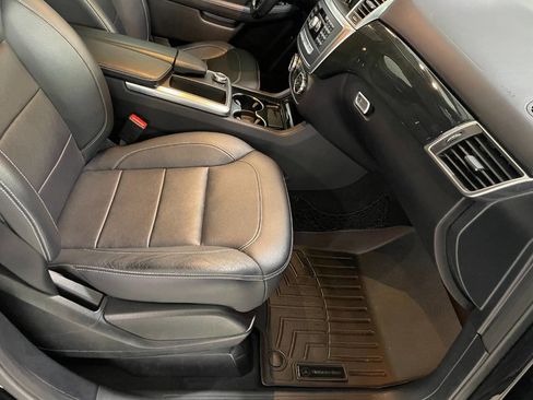 Used 2015 Mercedes-Benz ML 350 4MATIC image 31