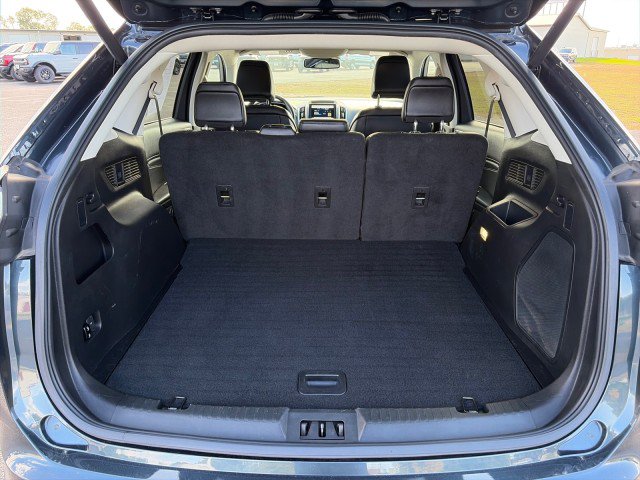 Used 2024 Ford Edge Titanium w/ Equipment Group 301A AWD/4WD image 26