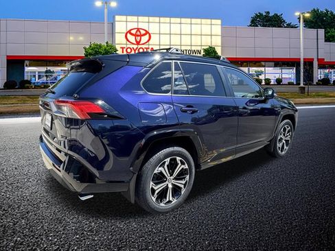 Used 2023 Toyota RAV4 XSE w/ Weather Package AWD/4WD image 32