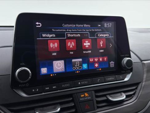 Used 2025 Nissan Altima 2.5 SV FWD image 33