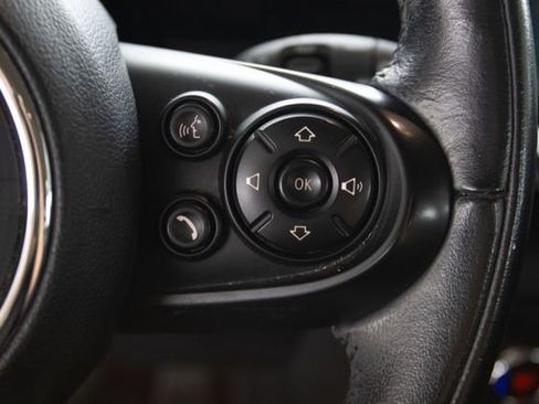 Used 2018 MINI Cooper Clubman S image 11