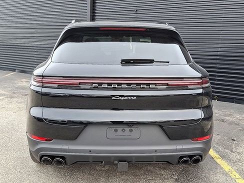 New 2026 Porsche Cayenne image 6