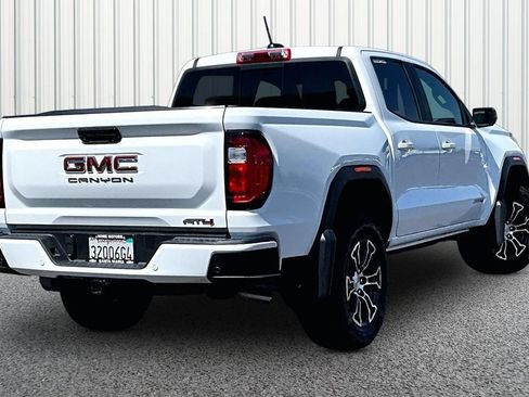 Used 2025 GMC Canyon AT4 AWD/4WD image 24