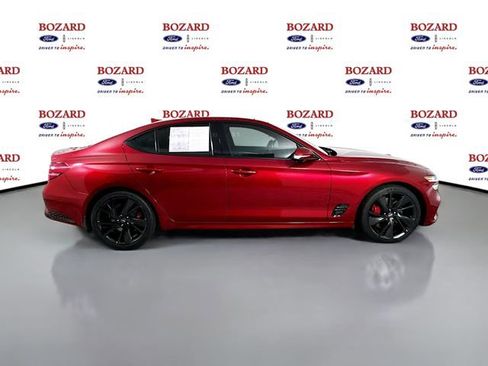 Used 2022 Genesis G70 3.3T image 9