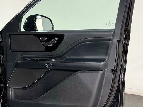 New 2026 Lincoln Aviator AWD image 61