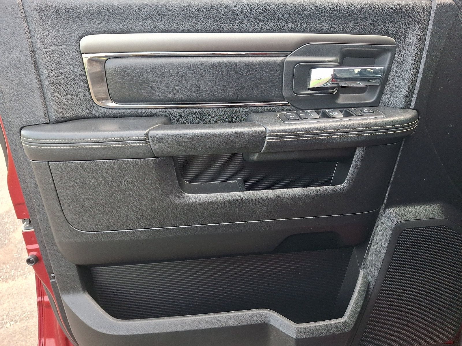 Used 2014 RAM 1500 Sport AWD/4WD image 13