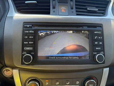 Used 2014 Nissan Sentra SR w/ SR Driver Package FWD image 18