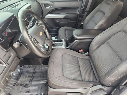 Used 2022 Chevrolet Colorado LT w/ Fleet Safety Package image 14