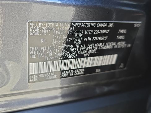 Used 2023 Toyota RAV4 XLE w/ Convenience Package image 38