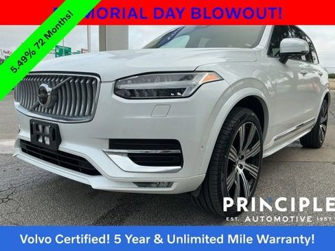 Certified 2024 Volvo XC90 B5 Plus AWD/4WD image 5