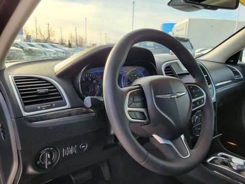 Used 2023 Chrysler 300 Touring L w/ Popular Equipment Group image 18