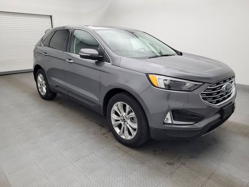 Used 2024 Ford Edge Titanium image 11