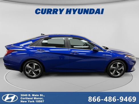 Certified 2023 Hyundai Elantra Limited FWD image 6