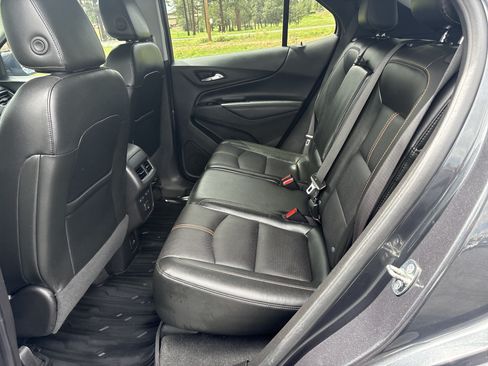 Used 2022 Chevrolet Equinox Premier FWD image 13