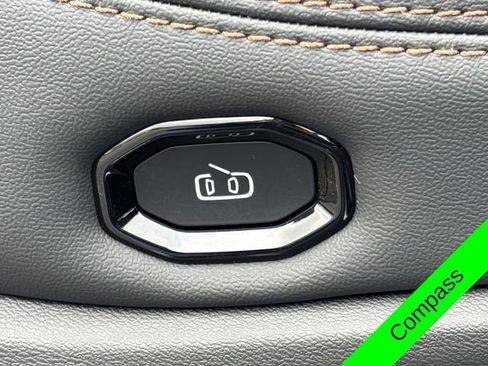New 2026 Jeep Cherokee Limited AWD/4WD image 16