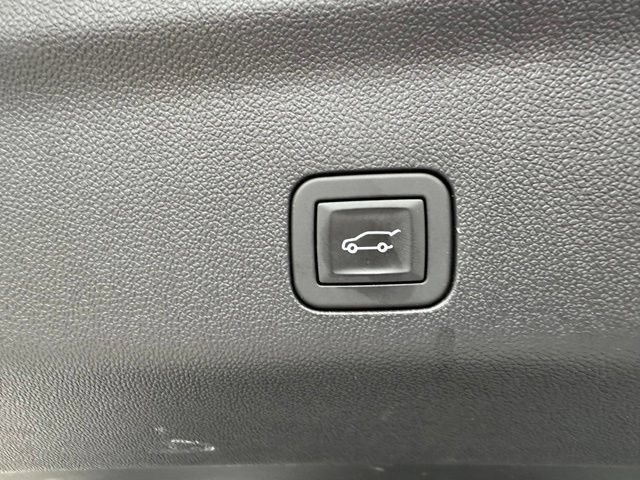 Used 2025 Cadillac Escalade Sport w/ Touring Package AWD/4WD image 26
