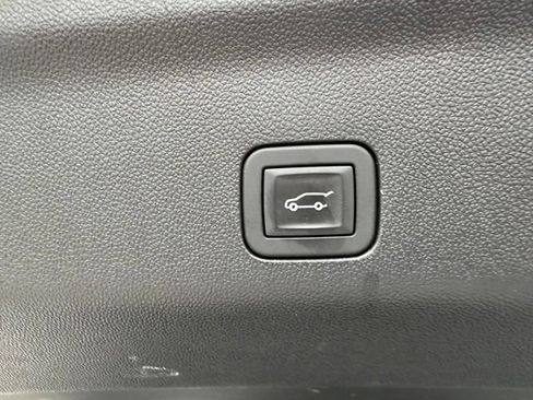 Used 2025 Cadillac Escalade Sport w/ Touring Package AWD/4WD image 26