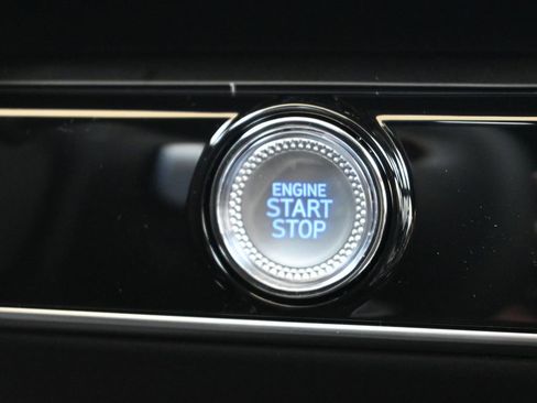 New 2026 Genesis GV70 3.5T Sport Advanced AWD/4WD image 32