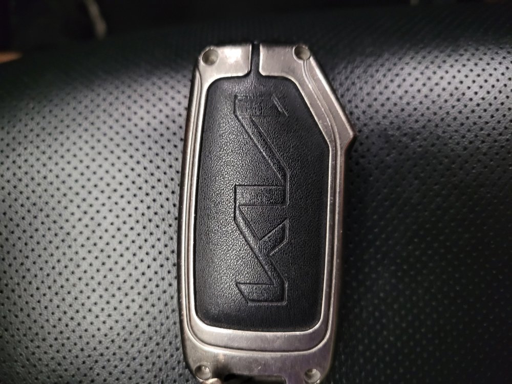Used 2020 Kia Telluride S AWD/4WD image 32