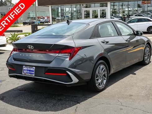 Certified 2024 Hyundai Elantra SEL FWD image 6