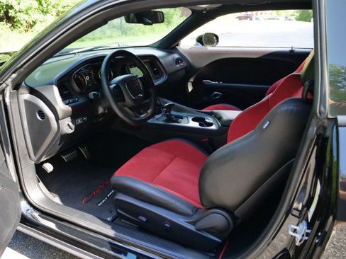 Used 2023 Dodge Challenger R/T Scat Pack RWD image 21