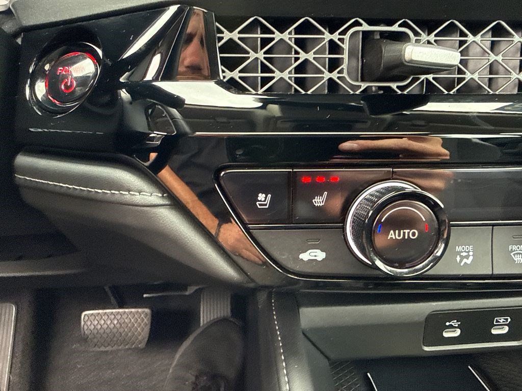 Certified 2023 Honda Accord Touring image 27
