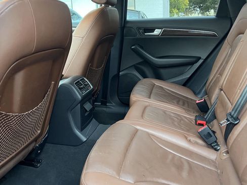 Used 2011 Audi Q5 2.0T Premium image 10