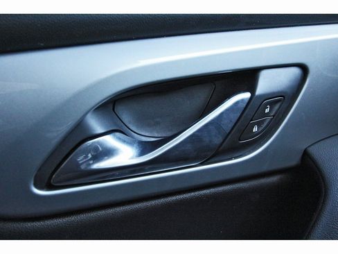 Used 2020 Chevrolet Blazer LT image 22