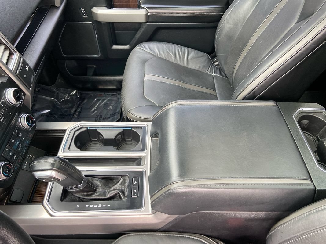 Used 2015 Ford F150 Platinum w/ Equipment Group 701A Luxury AWD/4WD image 15
