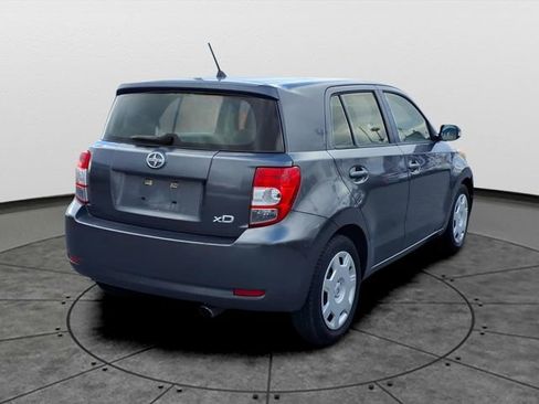 Used 2009 Scion xD image 9