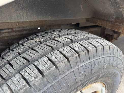 Used 2016 Chevrolet Express 3500 image 47