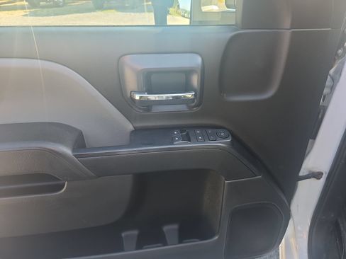 Used 2018 Chevrolet Silverado 1500 W/T w/ WT Fleet Convenience Package AWD/4WD image 16