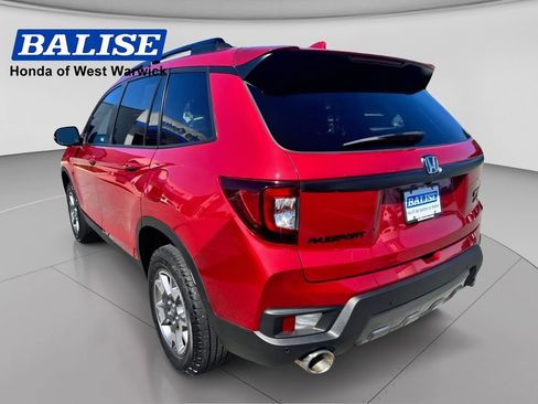 Used 2023 Honda Passport TrailSport image 3