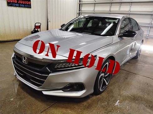 Used 2022 Honda Accord Sport image 1