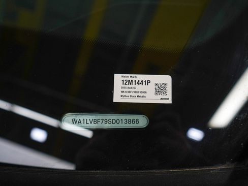 Used 2025 Audi Q7 3.0T Premium Plus image 35