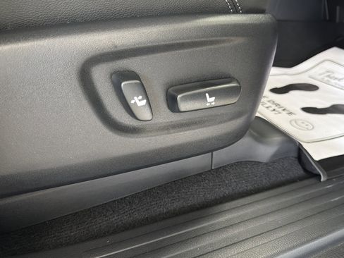 Used 2024 Toyota 4Runner SR5 Premium image 41