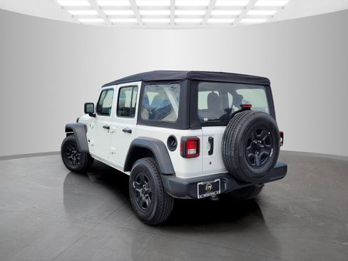 Used 2023 Jeep Wrangler Unlimited Sport AWD/4WD image 8