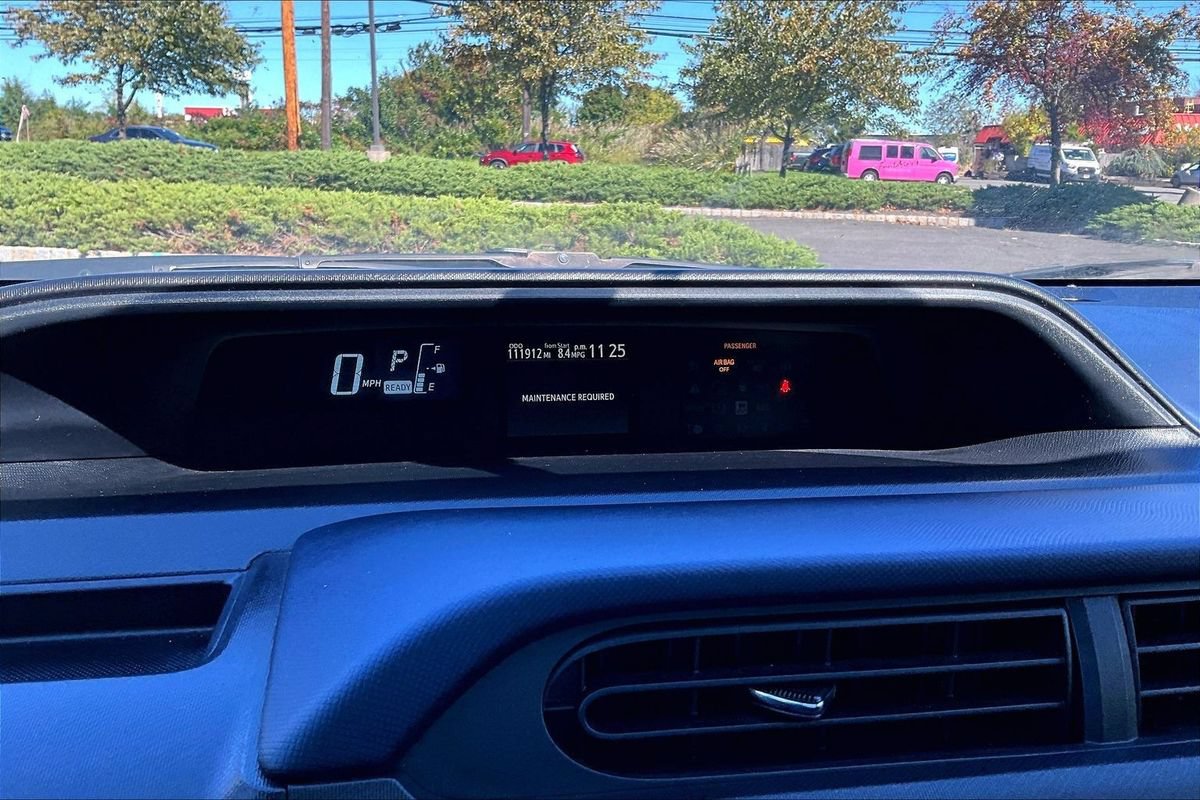 Used 2015 Toyota Prius C Three FWD image 24