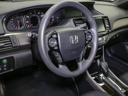 Used 2016 Honda Accord EX image 23