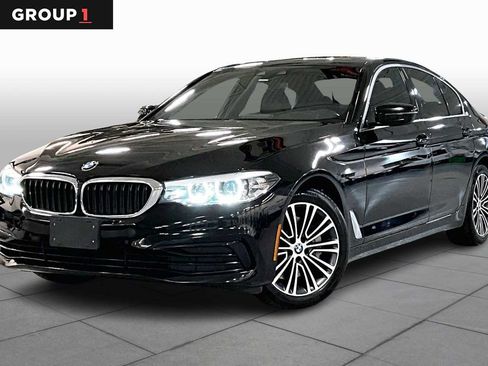 Used 2020 BMW 530i w/ Convenience Package RWD image 1