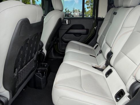 Used 2021 Jeep Gladiator Mojave AWD/4WD image 19