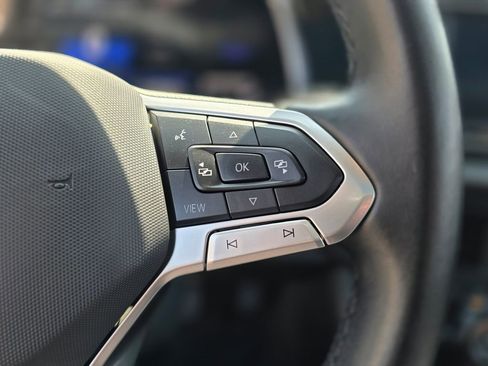 Used 2024 Volkswagen Jetta SE FWD image 24