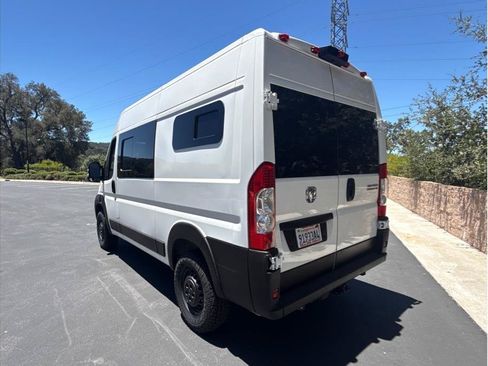 Used 2024 RAM ProMaster 1500 w/ Safety Group FWD image 9